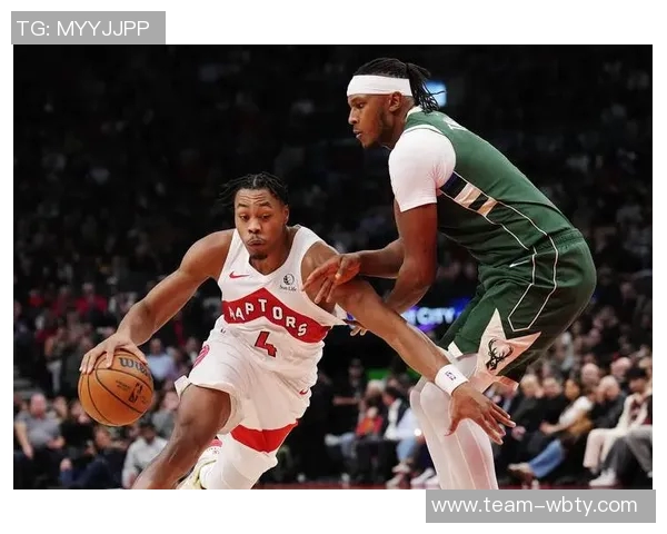 字母哥首节火力全开11分3板4助与米切尔对抗14分2助精彩对决