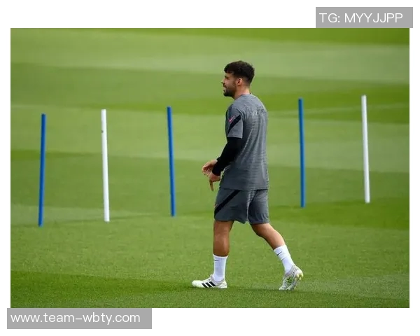 贝尔纳特：希望踢到40岁更愿留西班牙也不排斥海外发展